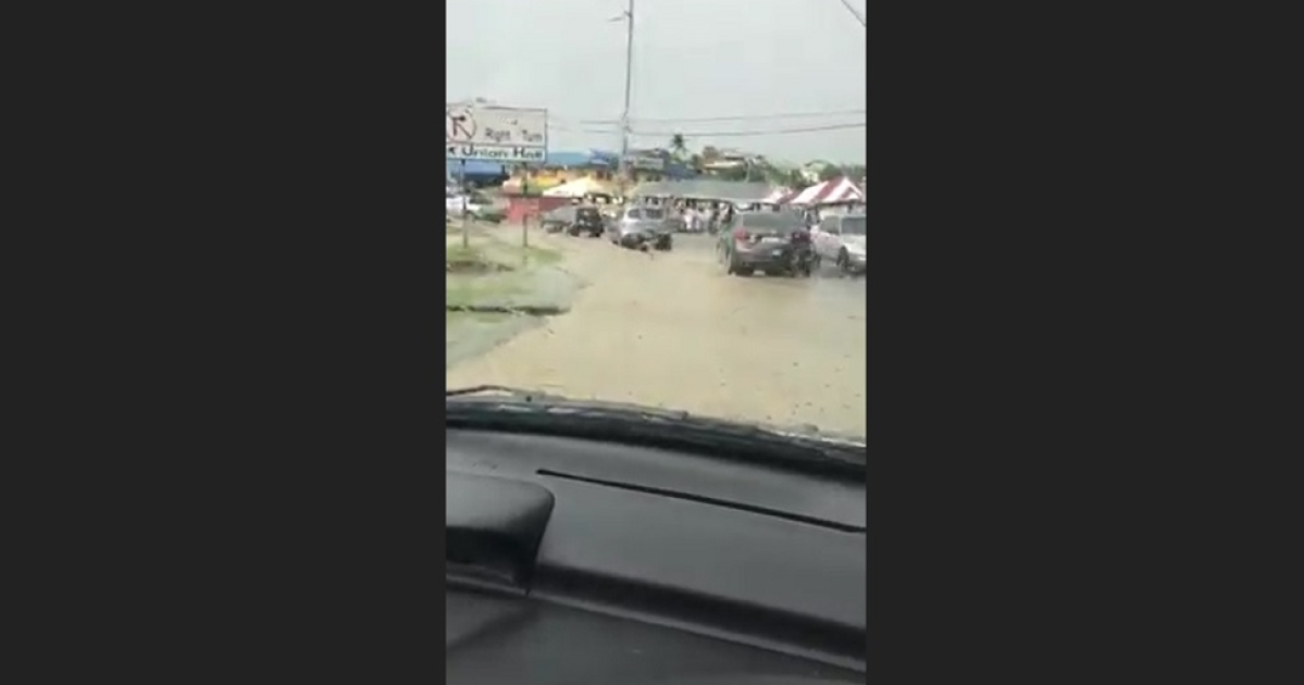 Watch: Second day of flooding in North, Central, South Trinidad - Loop News