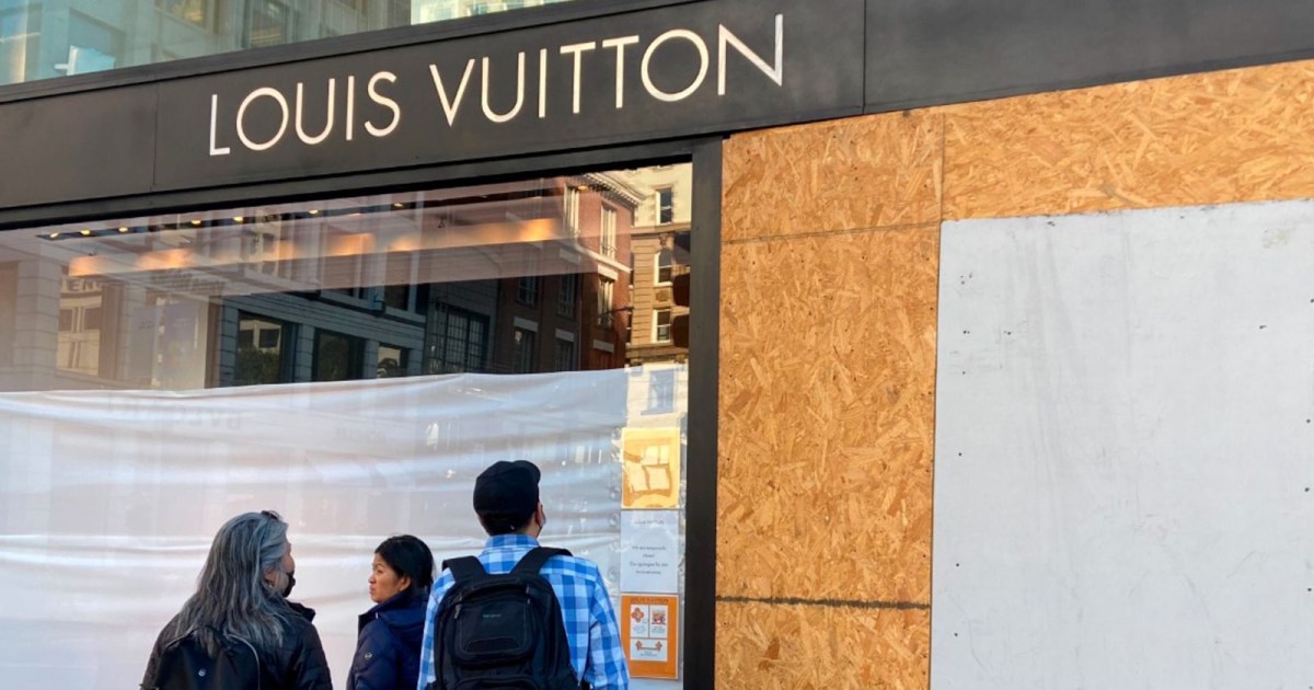 About 80 thieves ransack department store near San Francisco - Loop News